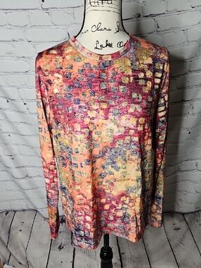 Exclusive Heart Abstract Long Sleeve Shirt NWT Size Large